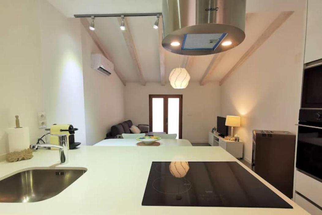 New! Renovated House With Terrace In Cambrils Villa Exterior photo